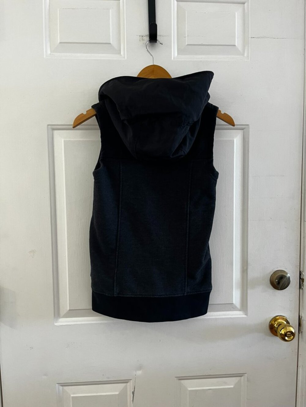 Burton Woman's Black Dryride Starr Skiing/Snowboarding Outdoor Winter Vest Sz XS - Picture 7 of 11
